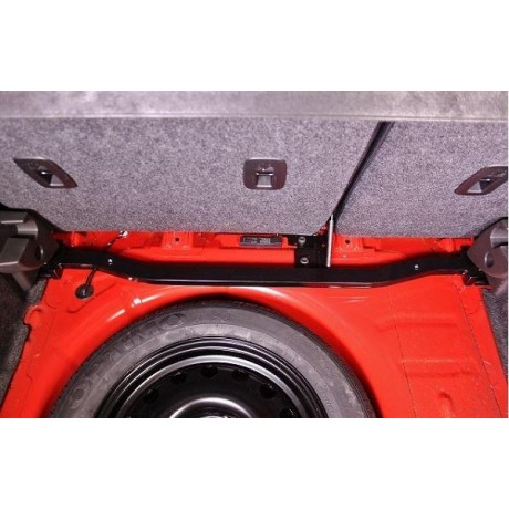 Μπάρα πορτ μπαγκάζ της Mishimoto για Ford Fiesta MK7 ST180/200 (MMSTB-FIST-14TB)