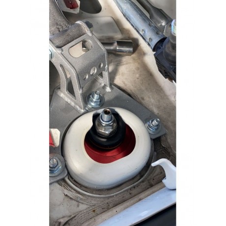 Top Mount της DNA Racing για Fiat 500 / Abarth για ανάρτηση Bilstein B14 (PC0705)