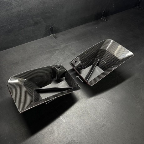 Carbon Fiber Αεραγωγοί της RSI c6 για BMW G87 M2 (RSI032)